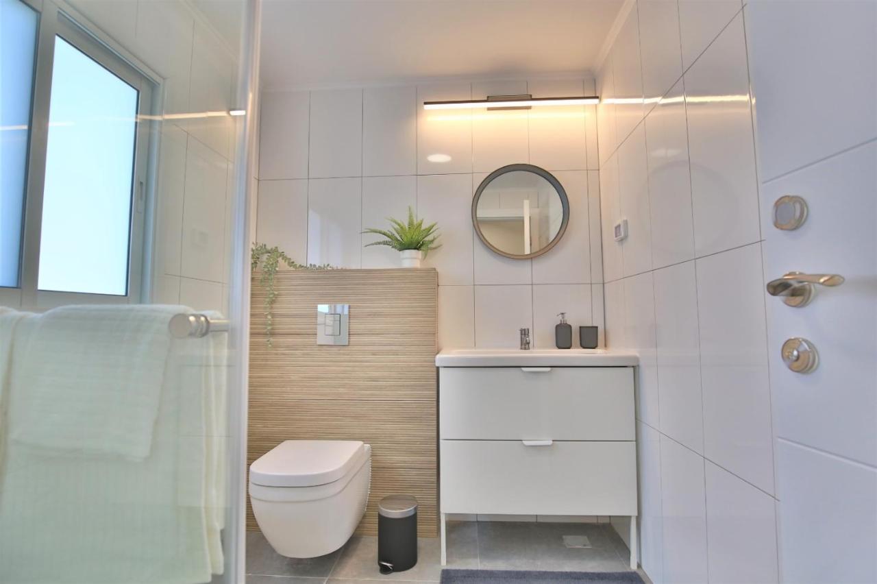 Cozy And Stylish 1-Bedroom Apartment 네타니아 외부 사진